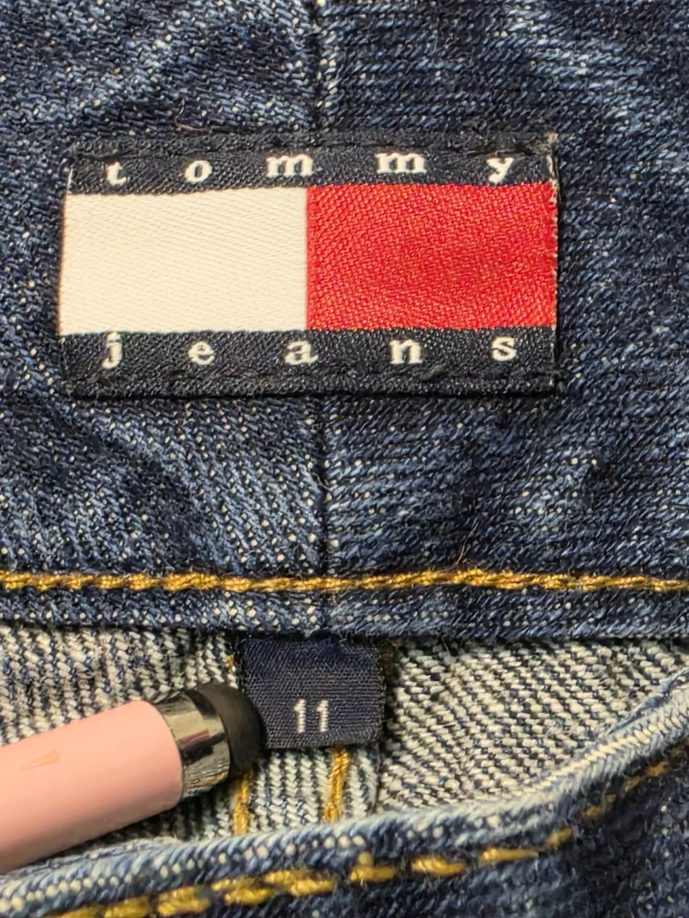Tommy Hilfiger size 11